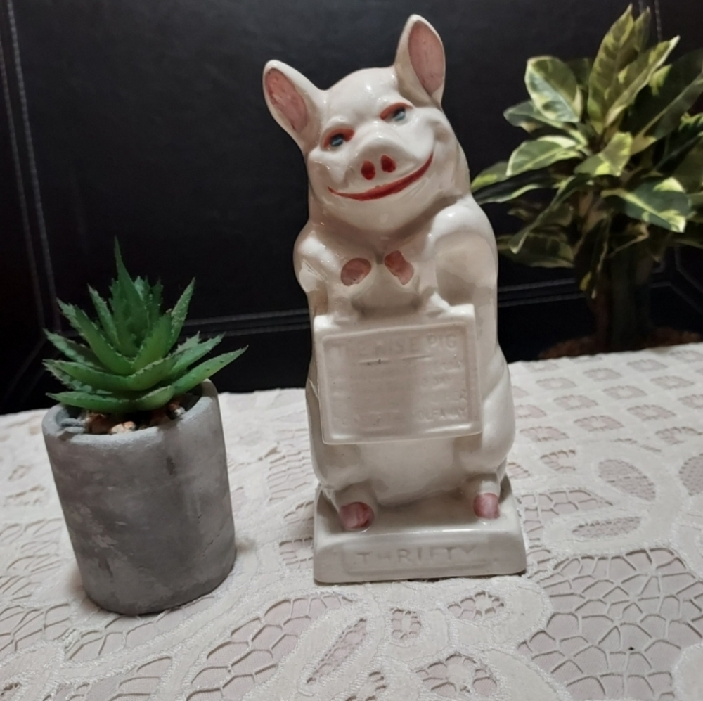 Vintage Ceramic Pig Figurine